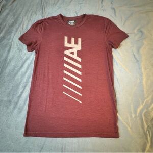 American Eagle Outfitters Short Sleeve Graphic Tee

#1033